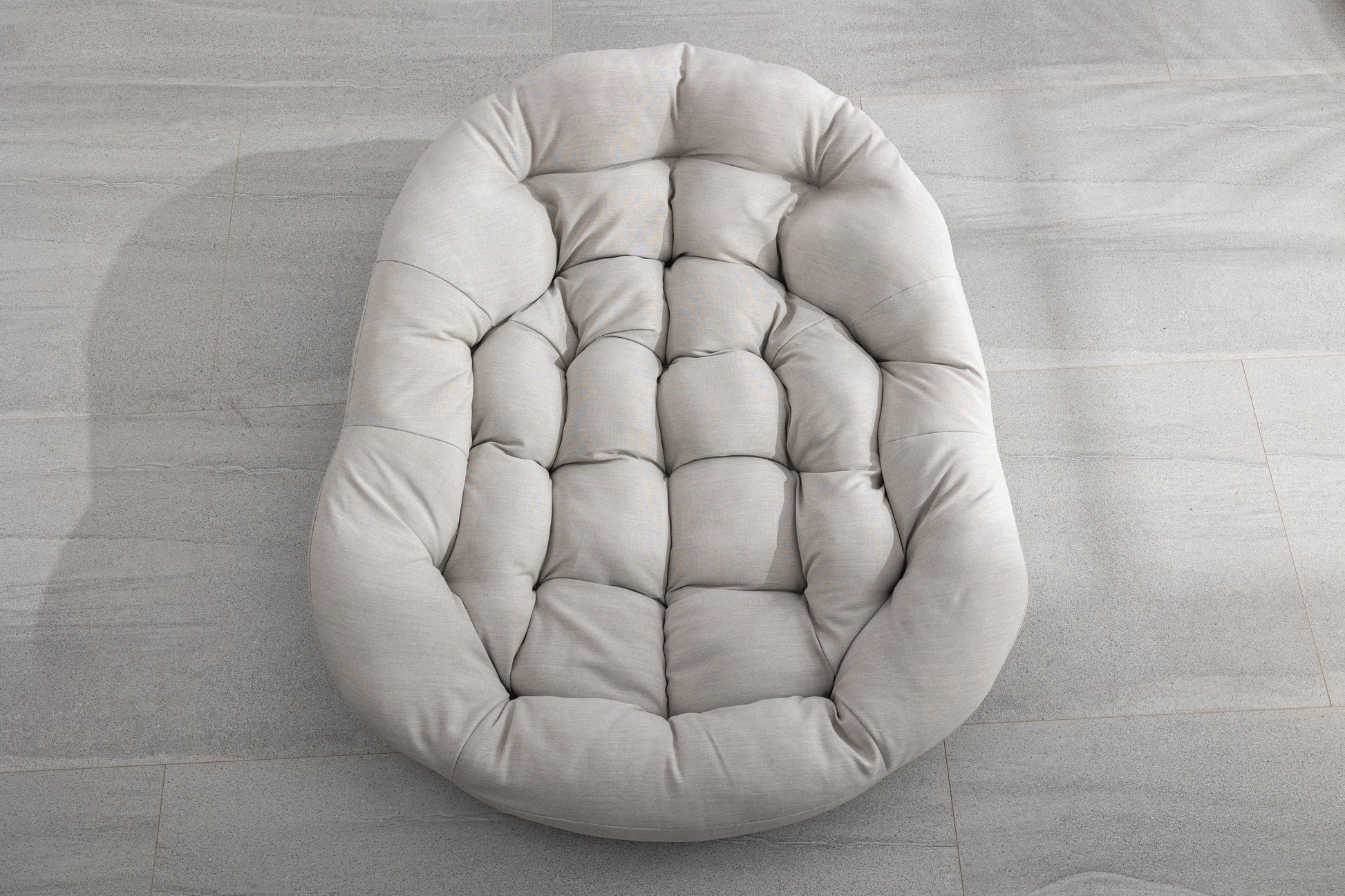 Isla Rocking Chair Removable Beige Tufted Cushion Close-Up | KOSSMAI